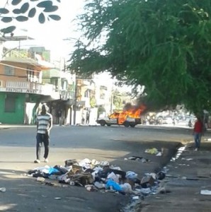 Protestan en Capotillo por muerte de hombre a manos de agentes antinarcóticos