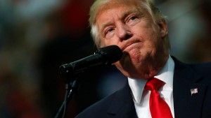 Ordenan a la Fundación Trump dejar de recaudar fondos por violar las leyes del Estado