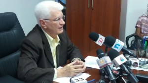 Senador Peravia rechaza Iglesia Católica presione legisladores para que no aprueben Código Penal 