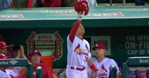 Aledmys Díaz, de luto, da victoria a Cardenales sobre Rojos