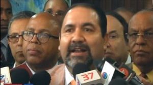 Bloque opositor formaliza pedido de  una JCE independiente 