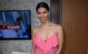 Roselyn Sánchez llevará a la pantalla una historia sobre violencia doméstica