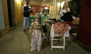 Fanático recrea la vecindad del Chavo en Argentina 