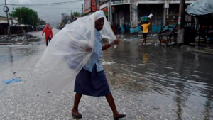 Al menos 9 muertos tras paso de huracán Matthew por el Caribe 
