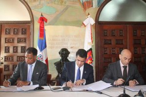Se apaga Brillante Navidad: ADN redistribuirá recursos de parque temático para iluminar barrios  