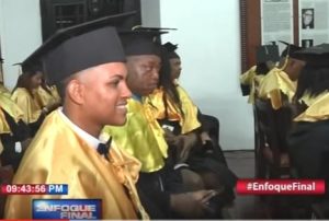 Instituto Dominicano de Periodistas gradúa 45 profesionales  