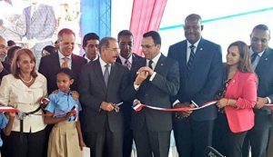 Presidente Medina inaugura centro educativo en SDE