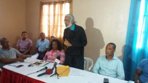 Hubieres descalifica a CONEP para hablar de transporte; choferes van al diálogo con MIC 
