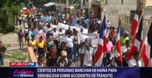 Cientos de personas marchan en Haina para sensibilizar sobre accidentes de tránsito 