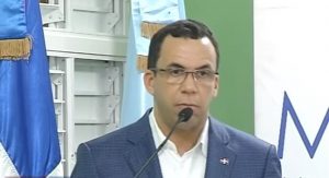 Ministro de Educación exhorta a maestros escuchar a la población 