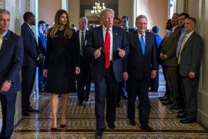 Trump dice que el proceso de transición a la Casa Blanca está 