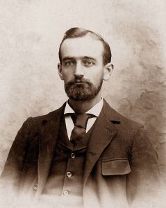 Investigador da con documento de expulsión del abuelo del futuro presidente de EE UU 