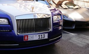 Un ciudadano de Abu Dhabi paga 8 millones por la matrícula número 1