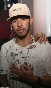 Lewis Hamilton pasó una noche salvaje con Paris y Drake