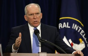 El director saliente de la CIA cree sería una “locura” romper el pacto nuclear con Irán