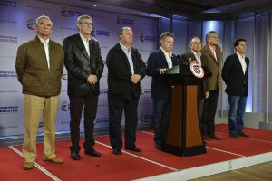 Negociadores colombianos prosiguen 
