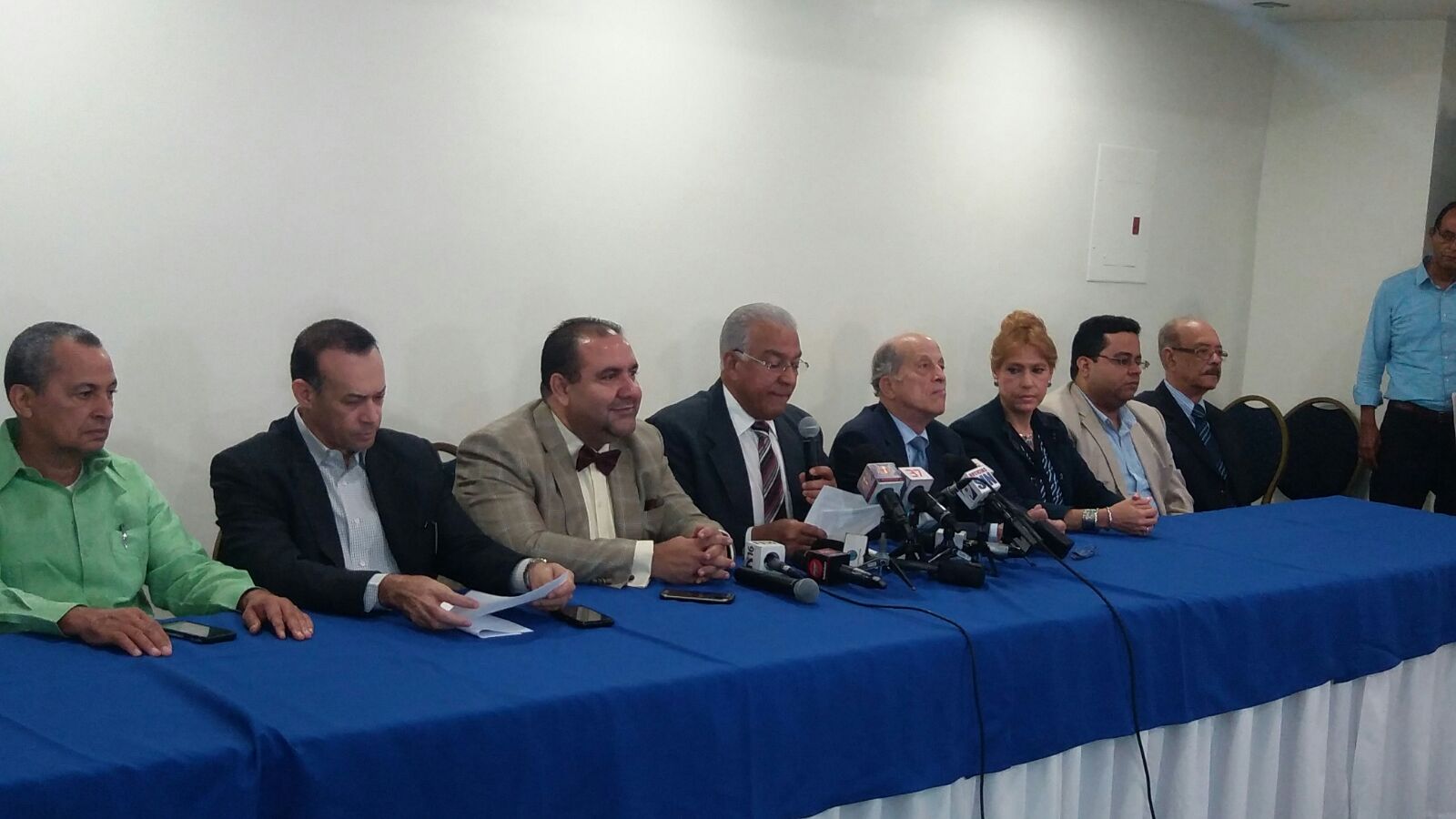 Bloque Opositor reitera que no tiene lista de favoritos para JCE