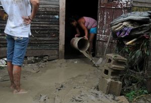 Se mantienen provincias en alerta mientras más de 14,000 siguen desplazados