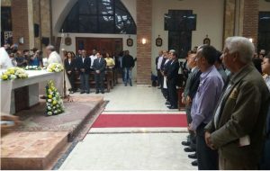 Realizan eucaristía tras conmemorarse el 15 aniversario del fallecimiento de Juan Bosch