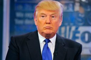Trump se reúne con colaboradores con vistas a la formación de su gobierno