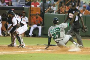 Estrellas Orientales se imponen a Toros del Este