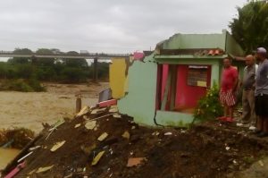 Inundaciones vuelven a golpear Puerto Plata que no se recupera del desastre