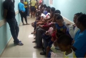 Influenza arropa centros de salud de Santiago