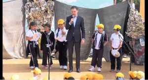  “No se dice ler, se dice leer”, niña corrige a secretario de Educación de México