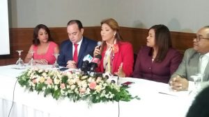 Fundación de mujeres lanza proyecto “Si la Maltratas la Pierdes”