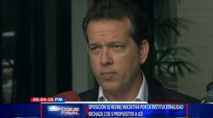 Oposición se reunirá; iniciativa por la institucionalidad rechaza dos de cinco propuestos a JCE
