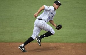 Estrellas Orientales contratan al norteamericano Tim Torres