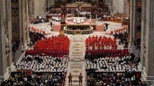 El Vaticano recibe 17 nuevos cardenales