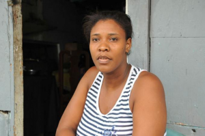 Madre de Carla Massiel dice no recogió necropsia de su hija por falta de dinero