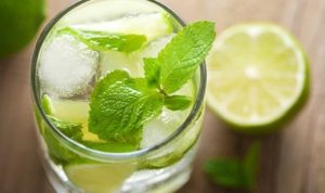 jugo-limon-hierbabuena