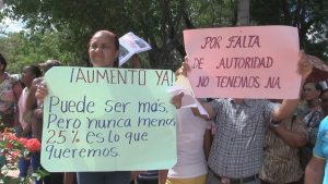 ADP realiza paro escuelas de Azua en demanda de reivindicaciones