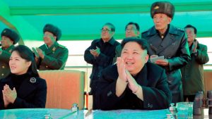 Reaparece esposa de Kim Jong-un tras nueve meses de ausencia pública