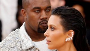 Kanye West deja el hospital tras una semana ingresado