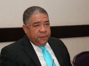 Ditrén advierte que podrían expulsar del PLD funcionarios que no declaren bienes