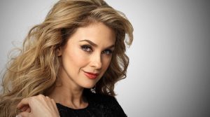 Aracely Arámbula se desnuda en su nueva novela y causa polémica