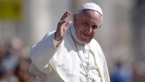 El papa Francisco cumple 80 años y el Vaticano abrió siete cuentas de mail para enviar saludos