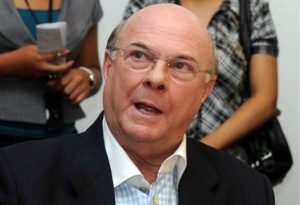Hipólito afirma que apoya pero no irá a marcha 