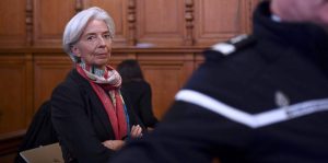 La justicia francesa decide hoy sobre el futuro de Christine Lagarde