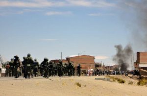 Bolivia declara la guerra al contrabando con Chile