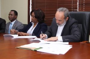OISOE y CODIA firman convenio para supervisión de 56 obras 