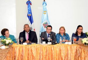 RD en último lugar en lista de países evaluados en rendimiento escolar 