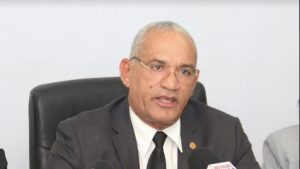 Colegio de Notarios califica ilegal aumento tarifa de Procuraduría