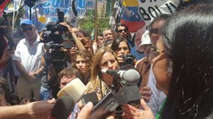 Canciller venezolana advierte si la excluyen de reunión Mercosur, se meterá “por la ventana”