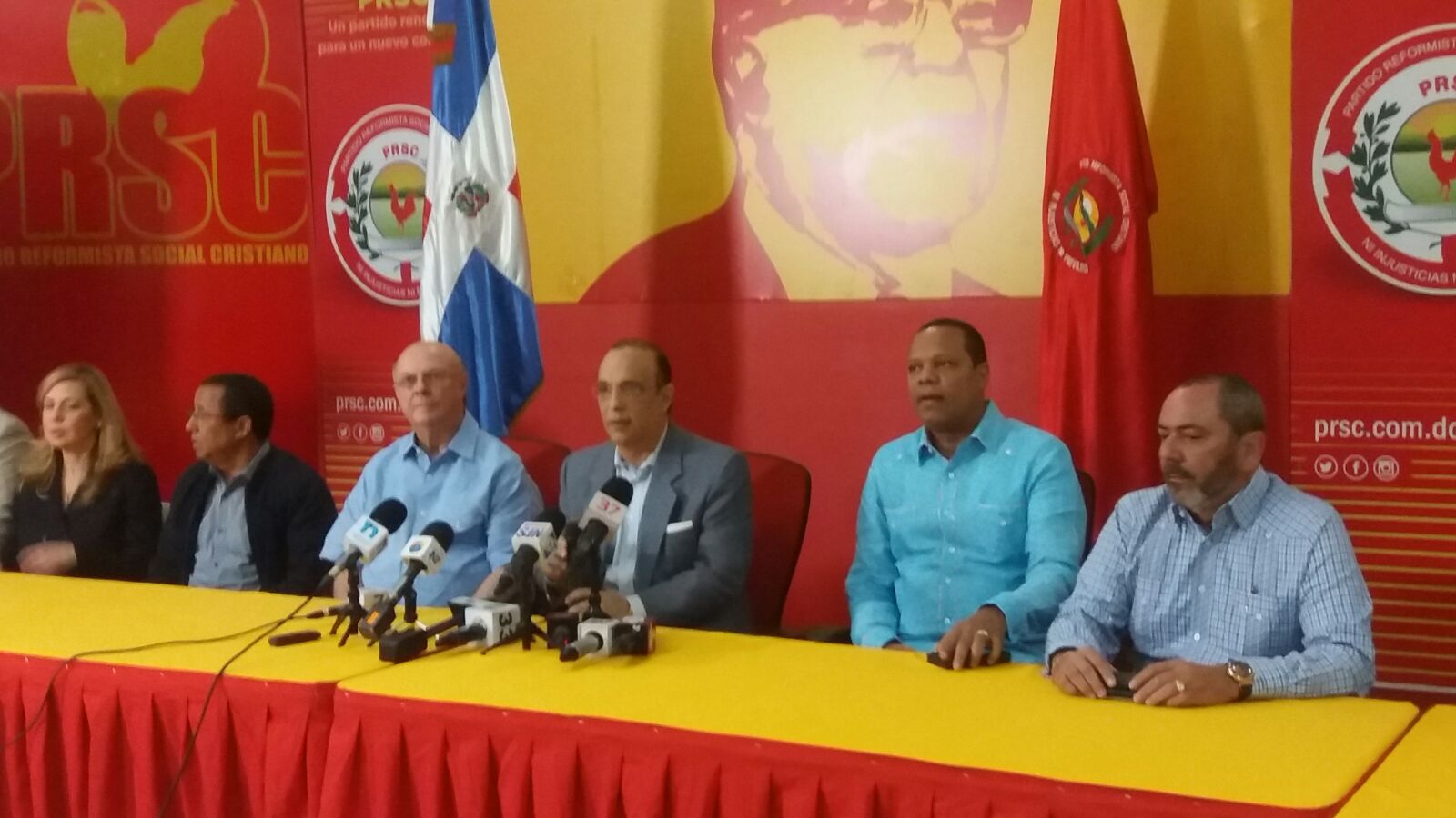 Hipólito: PLD está borracho de poder; niega su visita al PRSC sea injerencia