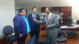 LMD y FEDOMU unifican esfuerzos en favor de recursos para la municipalidad 