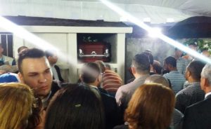 Sepultan restos de expedicionario Mayobanex Vargas en Bonao